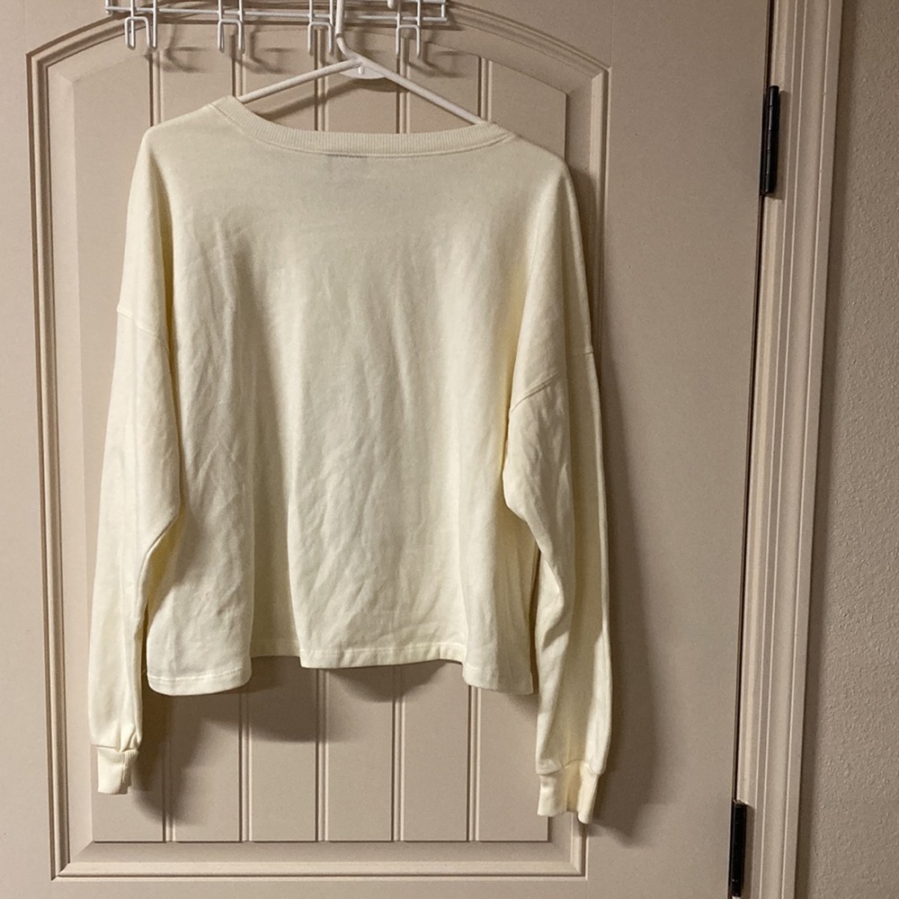 FRIENDS Cropped Cream Color Lightweight Sweatshirt Showing The 5 Characters SzXL - Picture 5 of 5